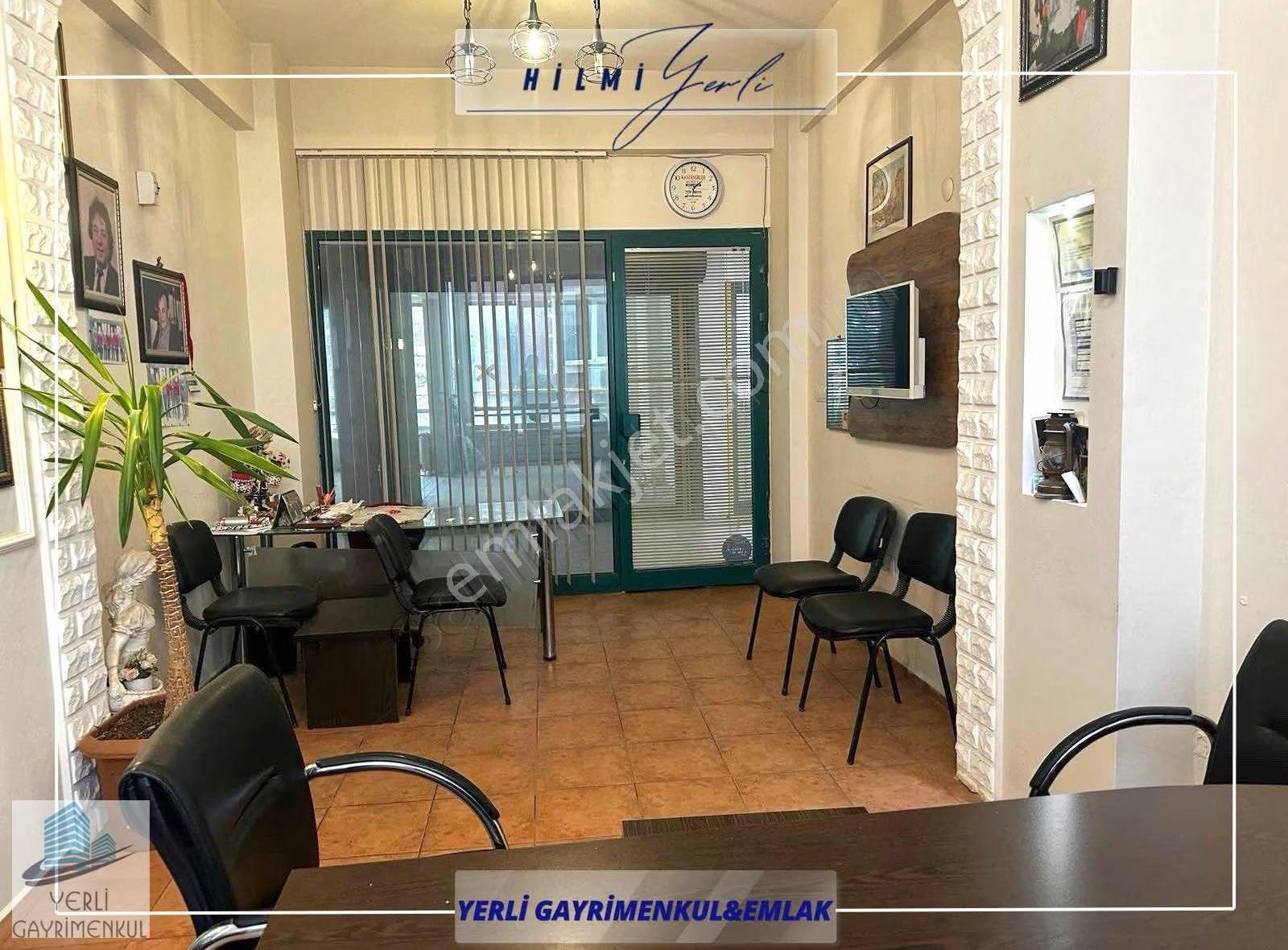Yerli Gayrimenkul'den Merkezi Konumda 35 M² Eşyalı İş Yeri - Görsel 2