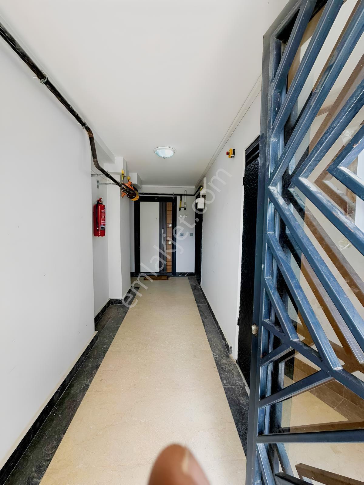 Menemen Seyrekte Satılık Daire 1+1 Büyük Tip Büyük Balkon Net 60 - Görsel 6