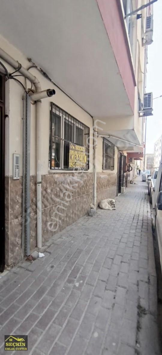 Muradiye'de Kiralık 2+1 Zemin Kat - Görsel 2