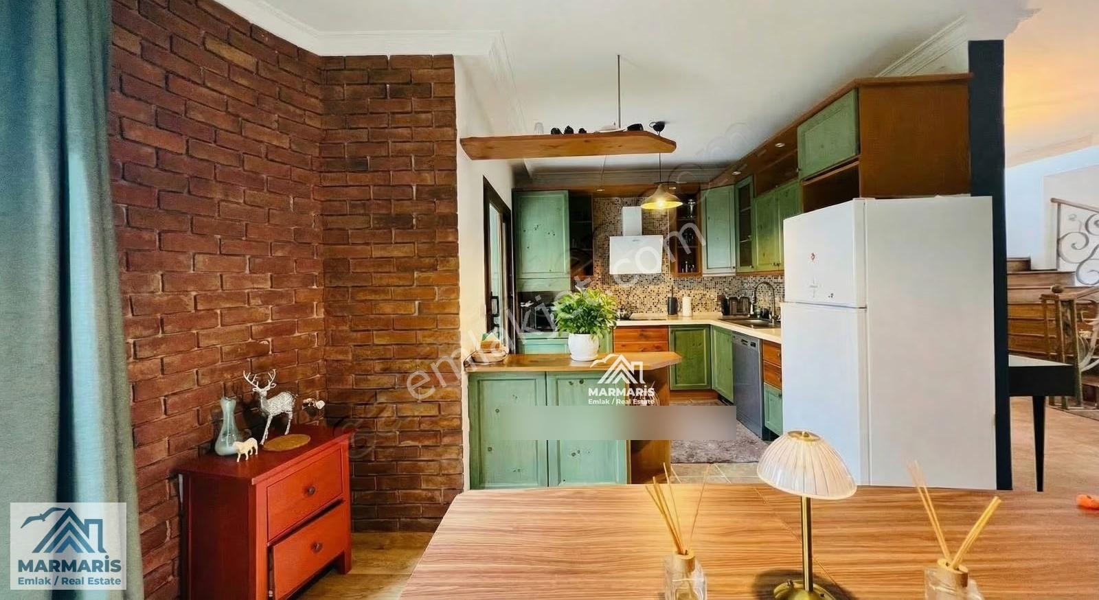 Kiralık Eşyalı 5+1, Saunalı, Yüzme Havuzlu, Şömineli Lüks Villa - Görsel 14