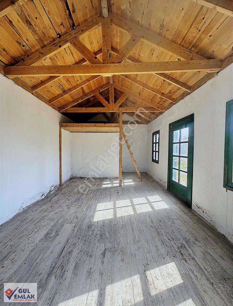 Urla Kuşçularda 1.500 M² Arsa İçinde Çam Ormanlarının Eteğinde - Görsel 29