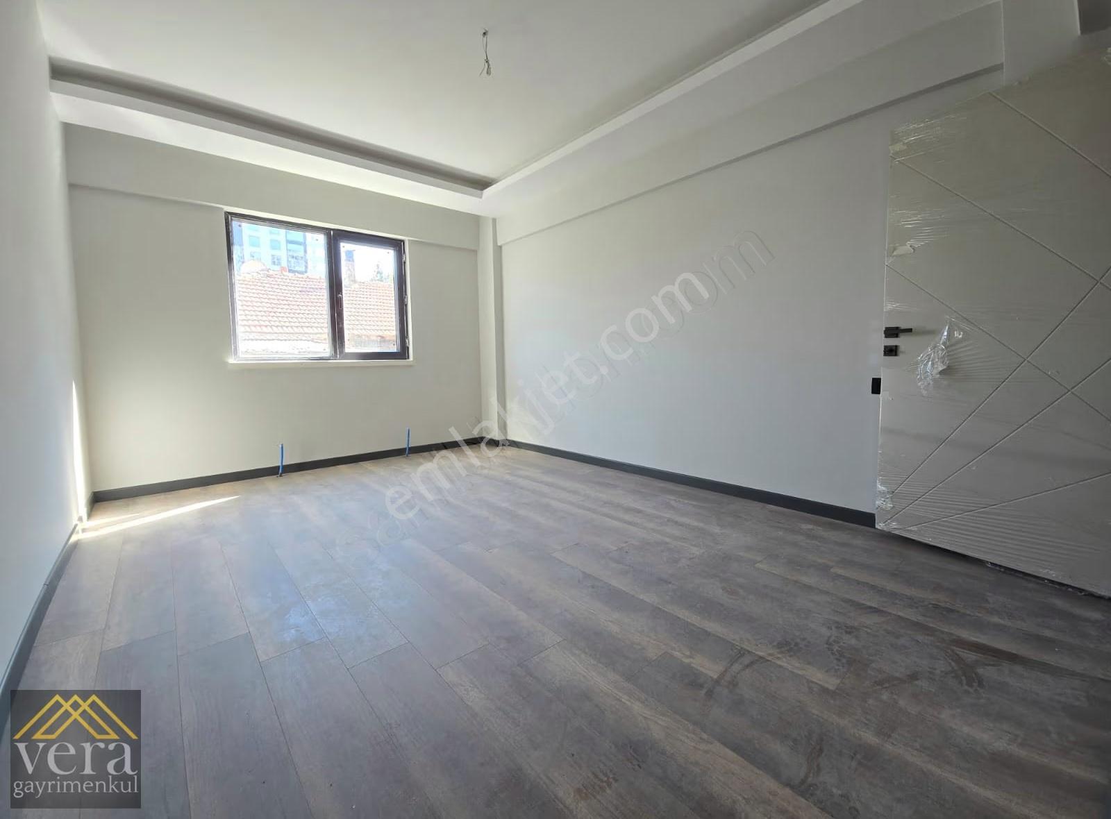 Manzaralı Cadde Üstü Ara Kat Sıfır Satılık Daireler... - Görsel 22