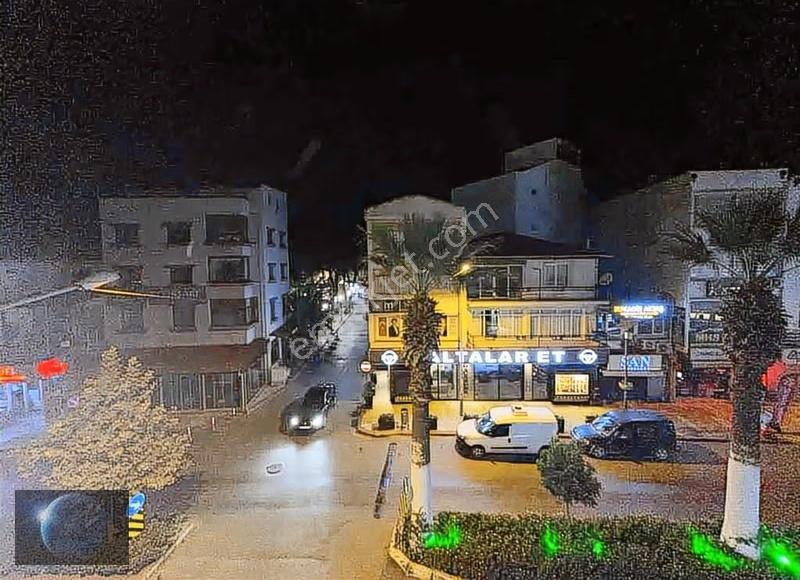 Seferihisar Çarşı Merkezinde Satılık 2+1 Arakat Daire - Görsel 10