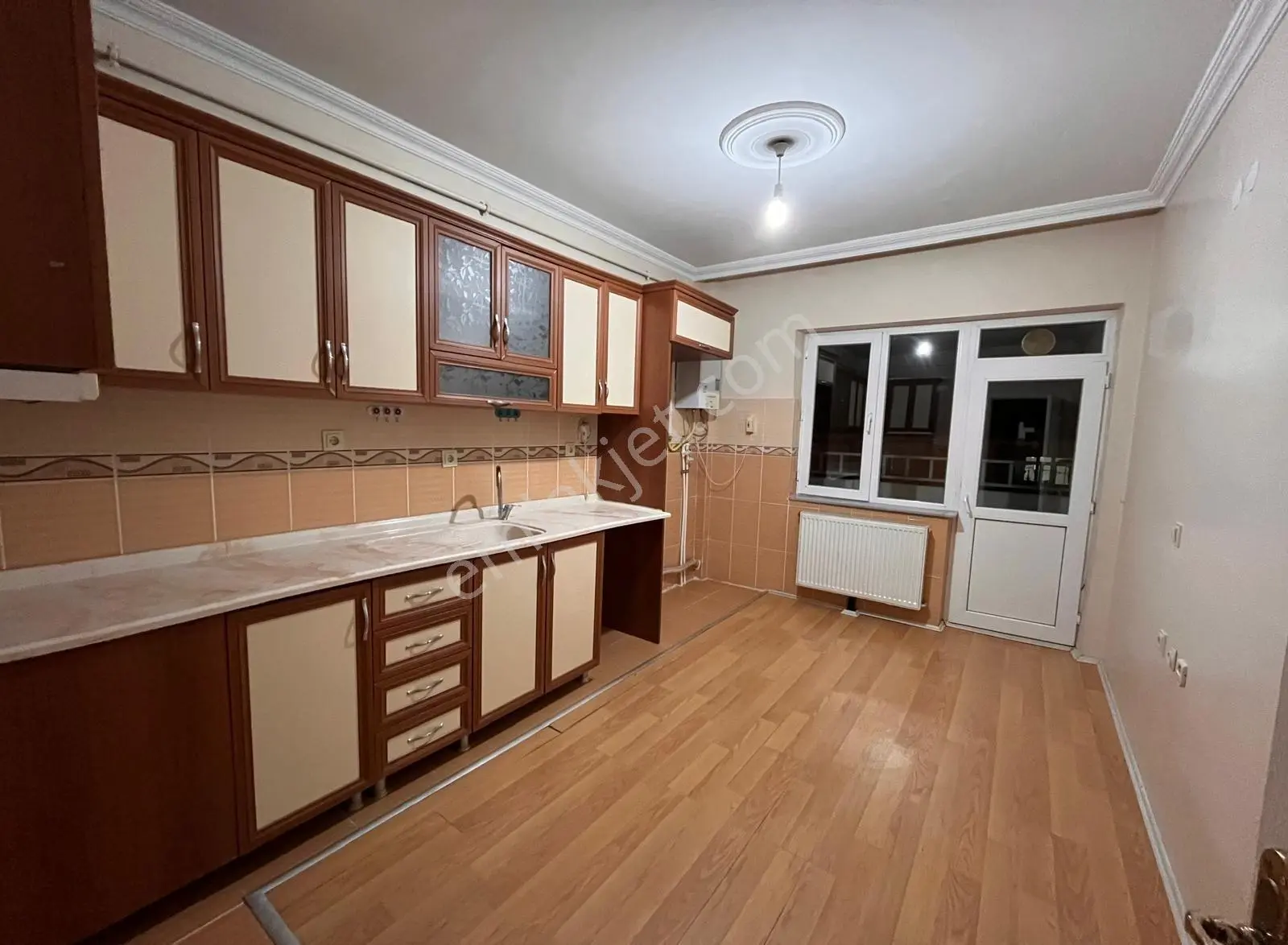 Şato Life Gm'den Hilalkent Parlaklarda 3+1 Geniş Bakımlı Kiralık Daire - Görsel 2