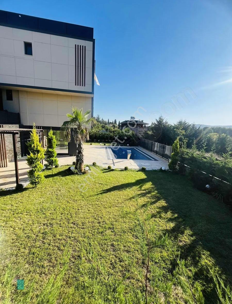 1.250m2 Arsa İçerisinde 2 Villalık Butik Sitede Satılık Villa - Görsel 9