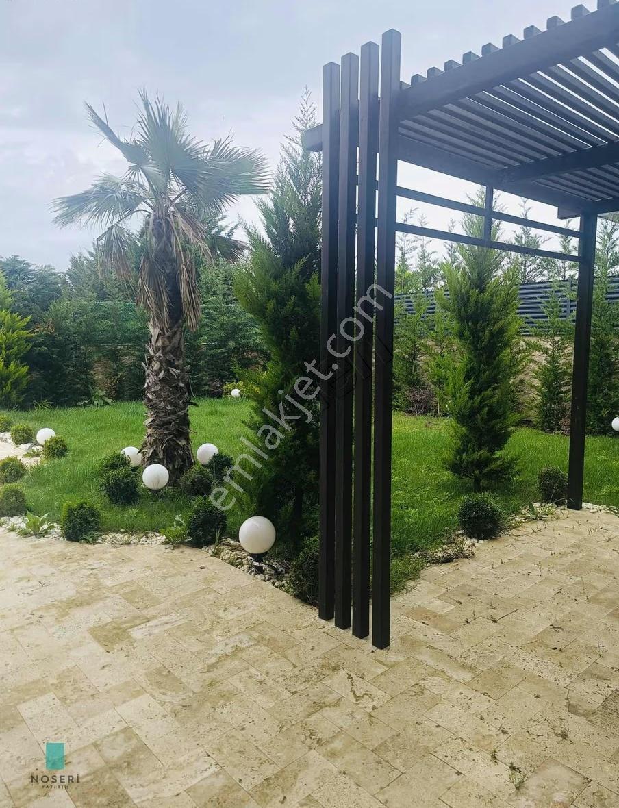 1.250m2 Arsa İçerisinde 2 Villalık Butik Sitede Satılık Villa - Görsel 18