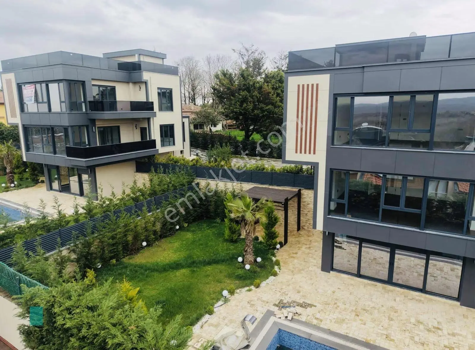 1.250m2 Arsa İçerisinde 2 Villalık Butik Sitede Satılık Villa - Görsel 3