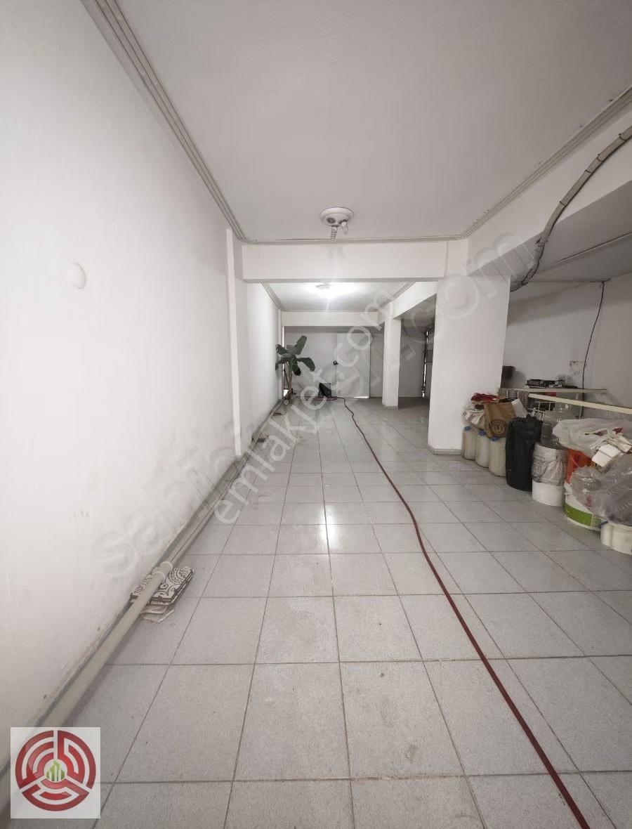 Doğu Caddesinde 190m Satılık Kupon Dükkan - Görsel 16