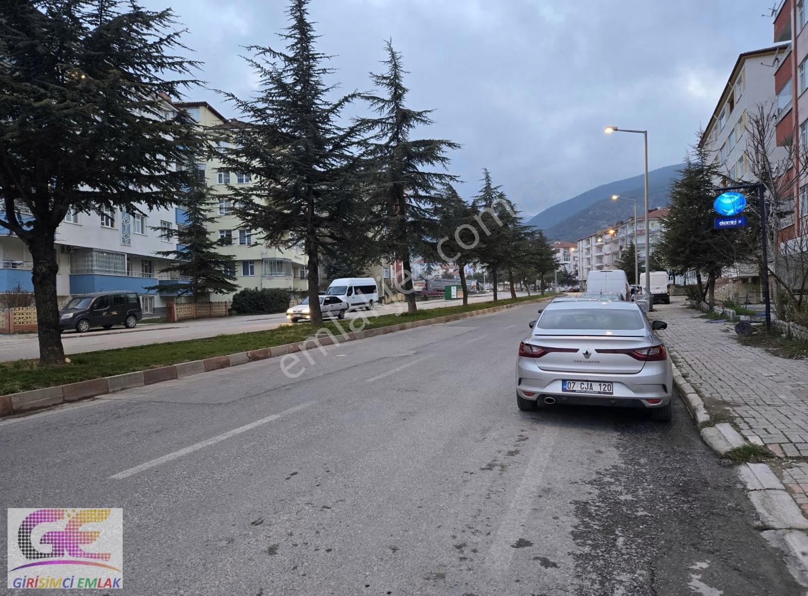 Girişimciden Stadyum Yanı Ultra Geniş Ve Bakımlı Asansörlü 3+1 - Görsel 25