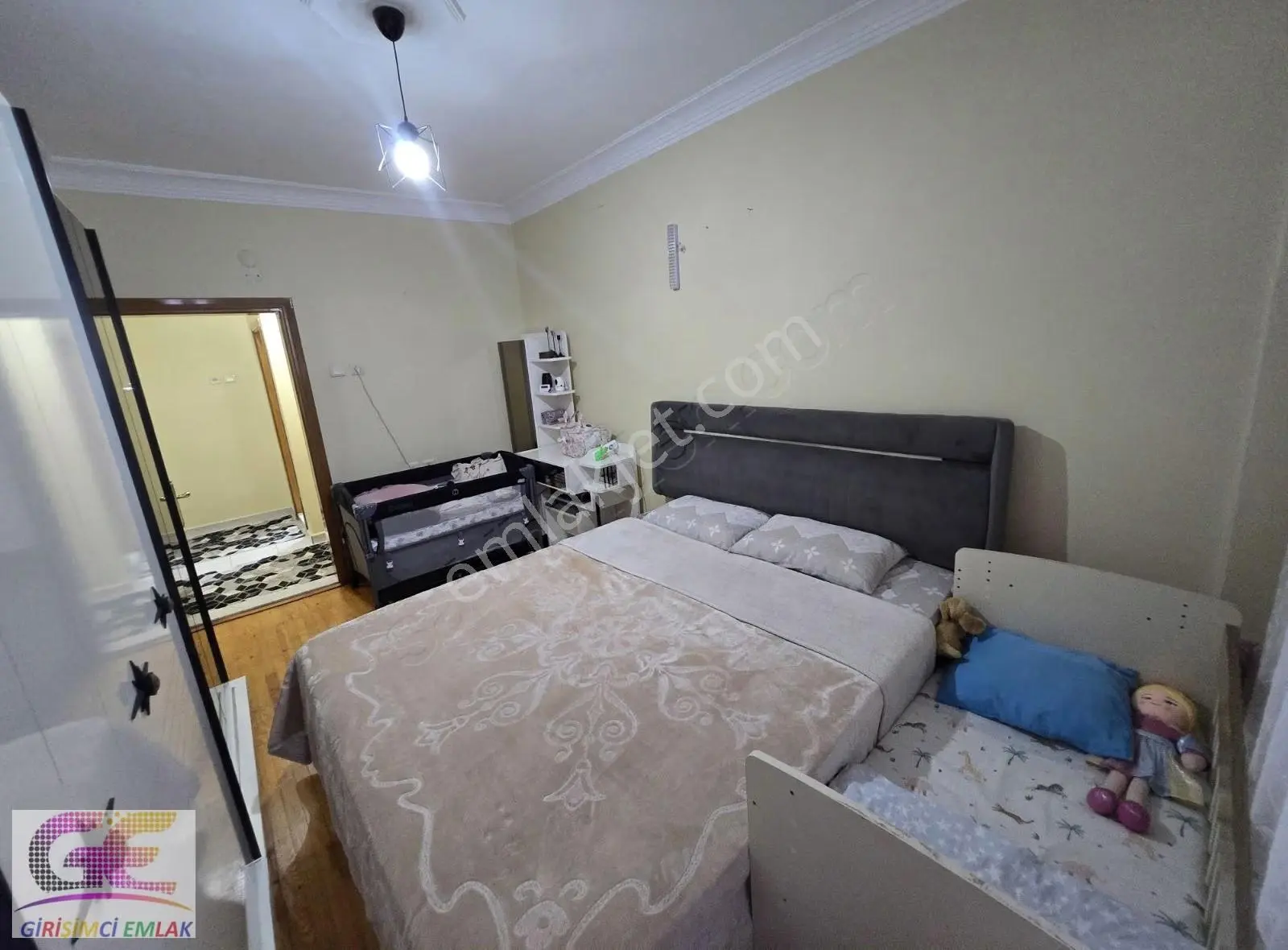 Girişimciden Stadyum Yanı Ultra Geniş Ve Bakımlı Asansörlü 3+1 - Görsel 4