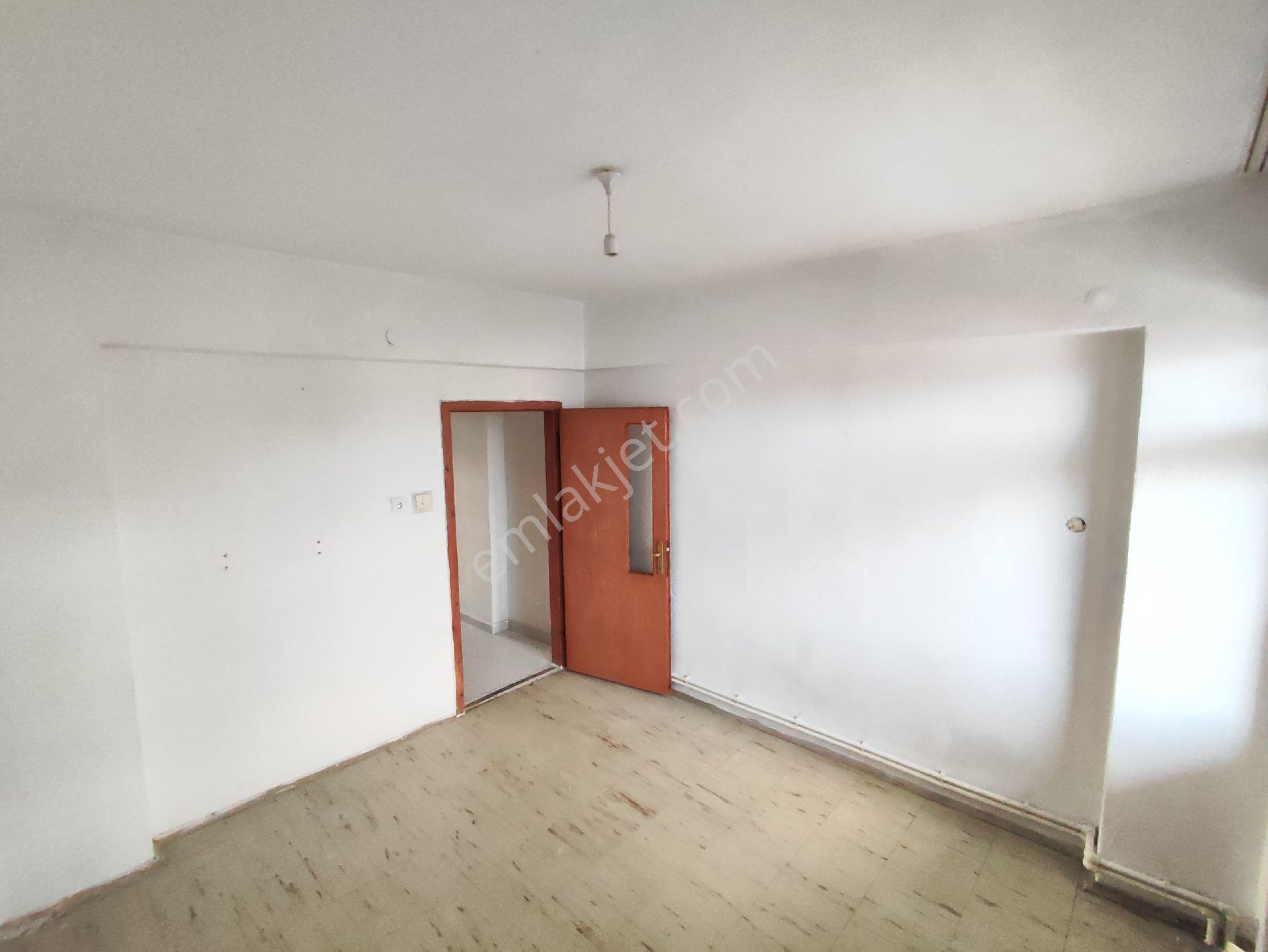 Kiralık 3+1 Daire - Görsel 14