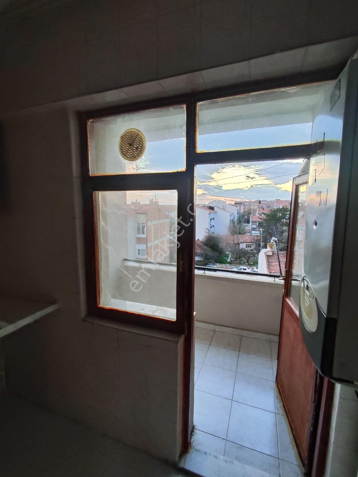 Kiralık 3+1 Daire - Görsel 9