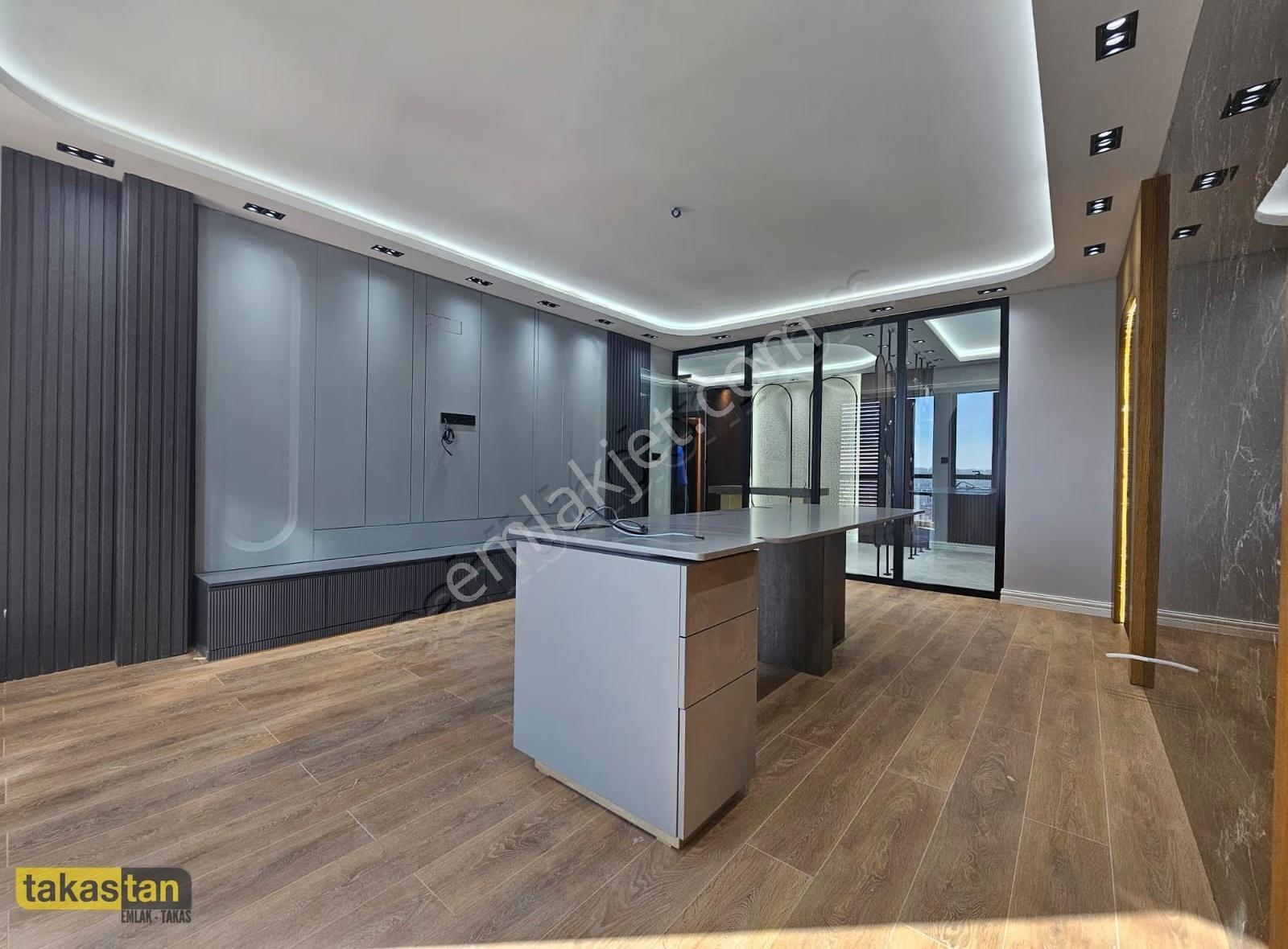 Okan Towers'ın En Lüks En Güzel Kat Ve Manzaralı Ofisi - Görsel 14