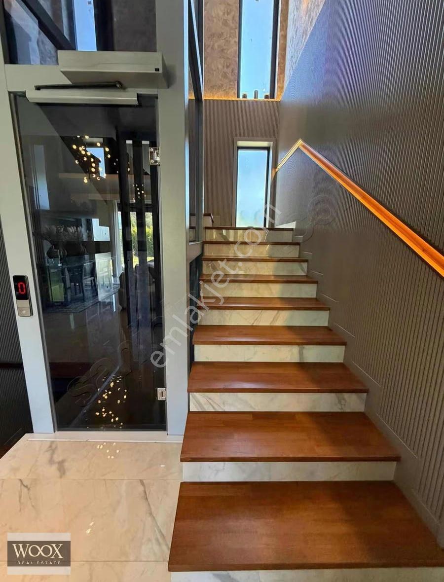 Woox'dan Avm Yakını 780 M2 Bahçe İçerisinde Müstakil Lüks Villa - Görsel 11