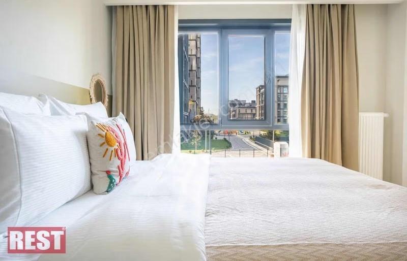 Avangartda Tarasım Eşyalı Ebeveyn Banyolu Kiralık - Görsel 20