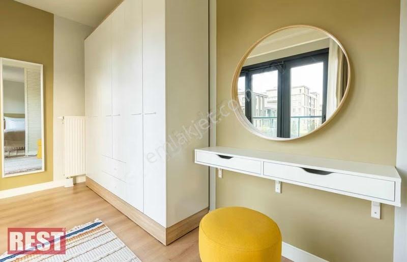 Avangartda Tarasım Eşyalı Ebeveyn Banyolu Kiralık - Görsel 13