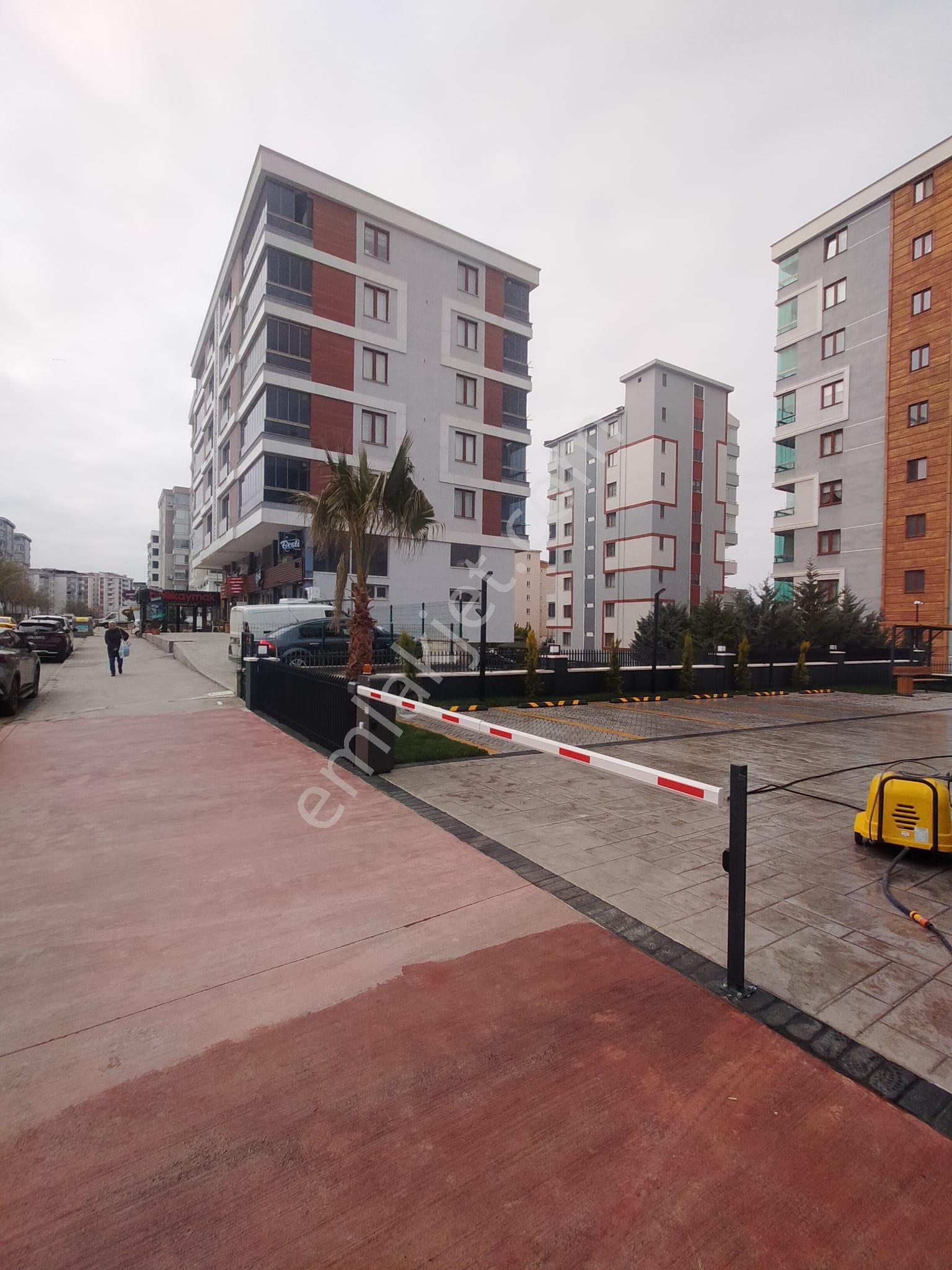 Bulvar Plazada Prestijli 1+1 Ofis Fırsatı - Görsel 20