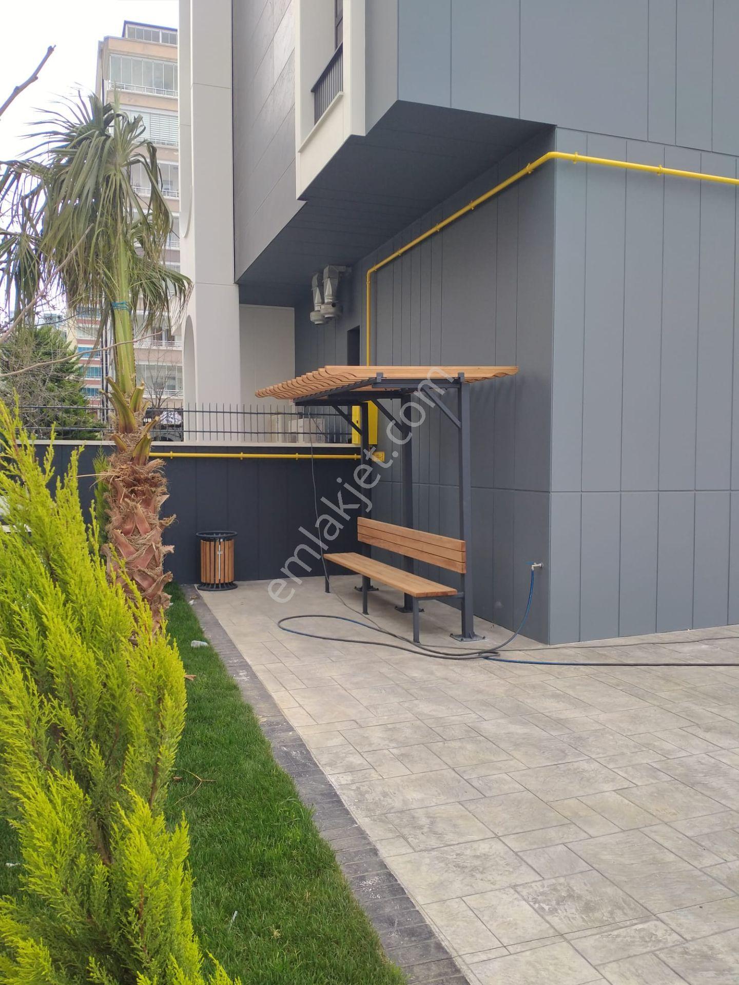 Bulvar Plazada Prestijli 1+1 Ofis Fırsatı - Görsel 27