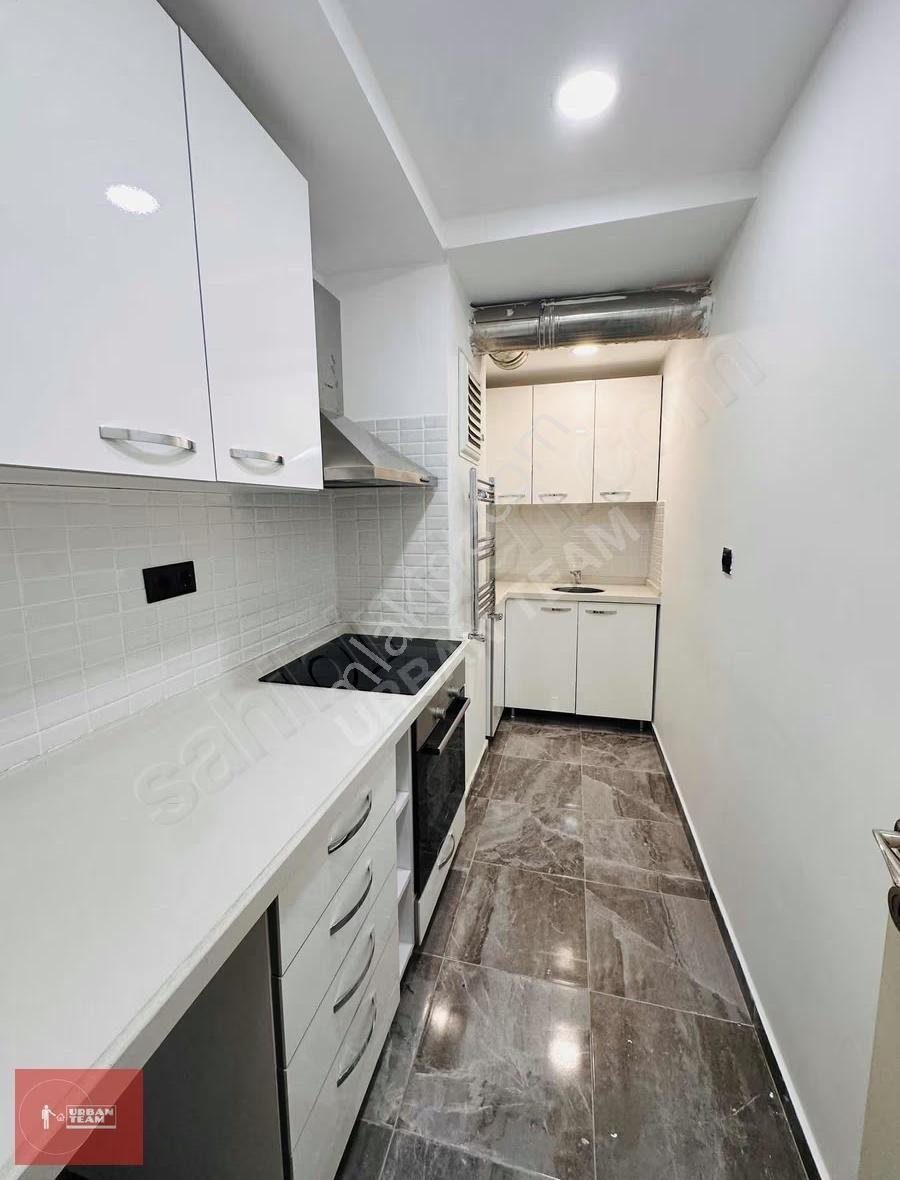 Suadiye Emin Ali Paşa Caddesinde Kiralık Dükkan - Görsel 14