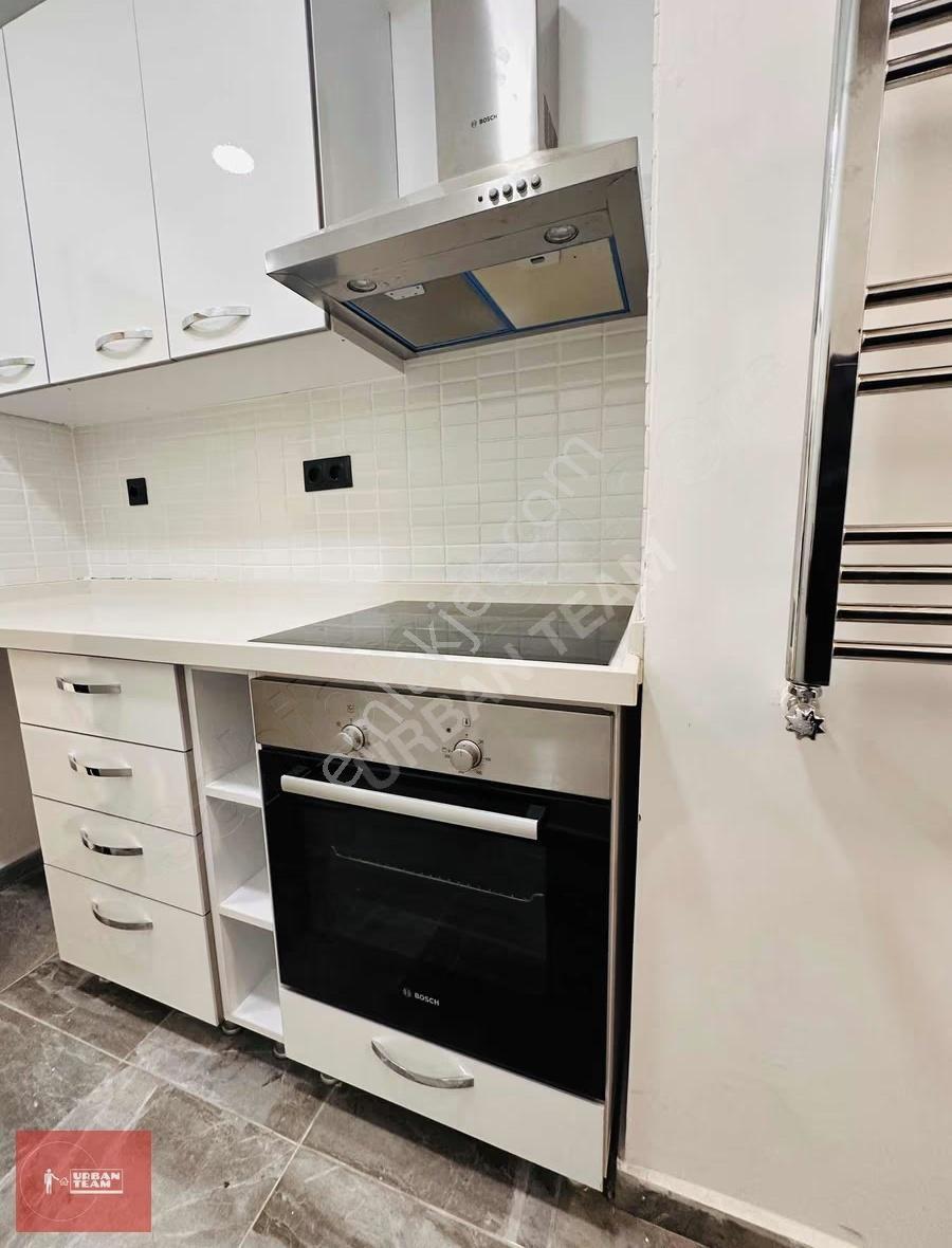 Suadiye Emin Ali Paşa Caddesinde Kiralık Dükkan - Görsel 6