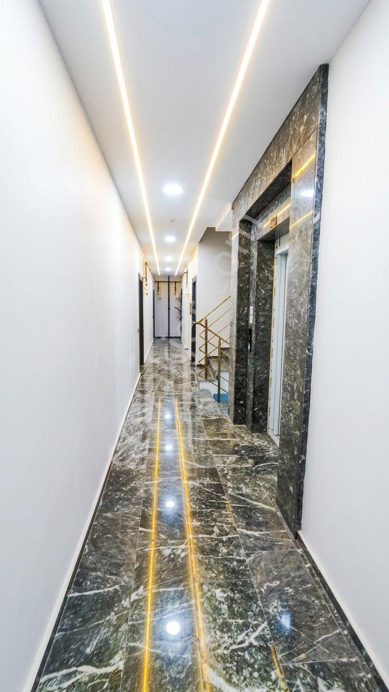 🌅 Daha Düşük Fiyatlarda❗ Kuşadası Merkezde-doğalgazlı, Full Ankastre, Asansör Sıfır 1+1 Kiralıklar - Görsel 15