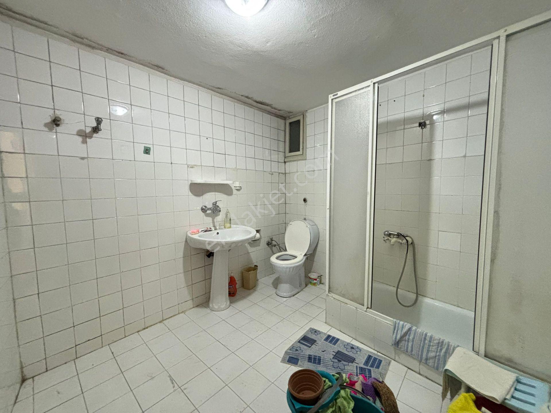 Karamürsel 4 Temmuz Mah. Cadde Üzeri 130 M² 3+1 Ofise Uygun - Görsel 23