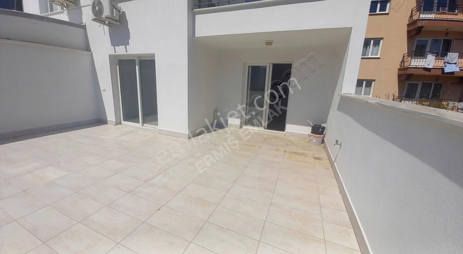 Reşatbey'de Lüks 3+1 Daire: 176m², Teraslı, Sıfır! - Görsel 12
