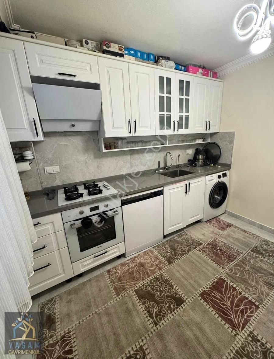Yaşam Dan Fatih Mah Satılık 2+1 Daire İskanlı Otopark Mevcut - Görsel 4