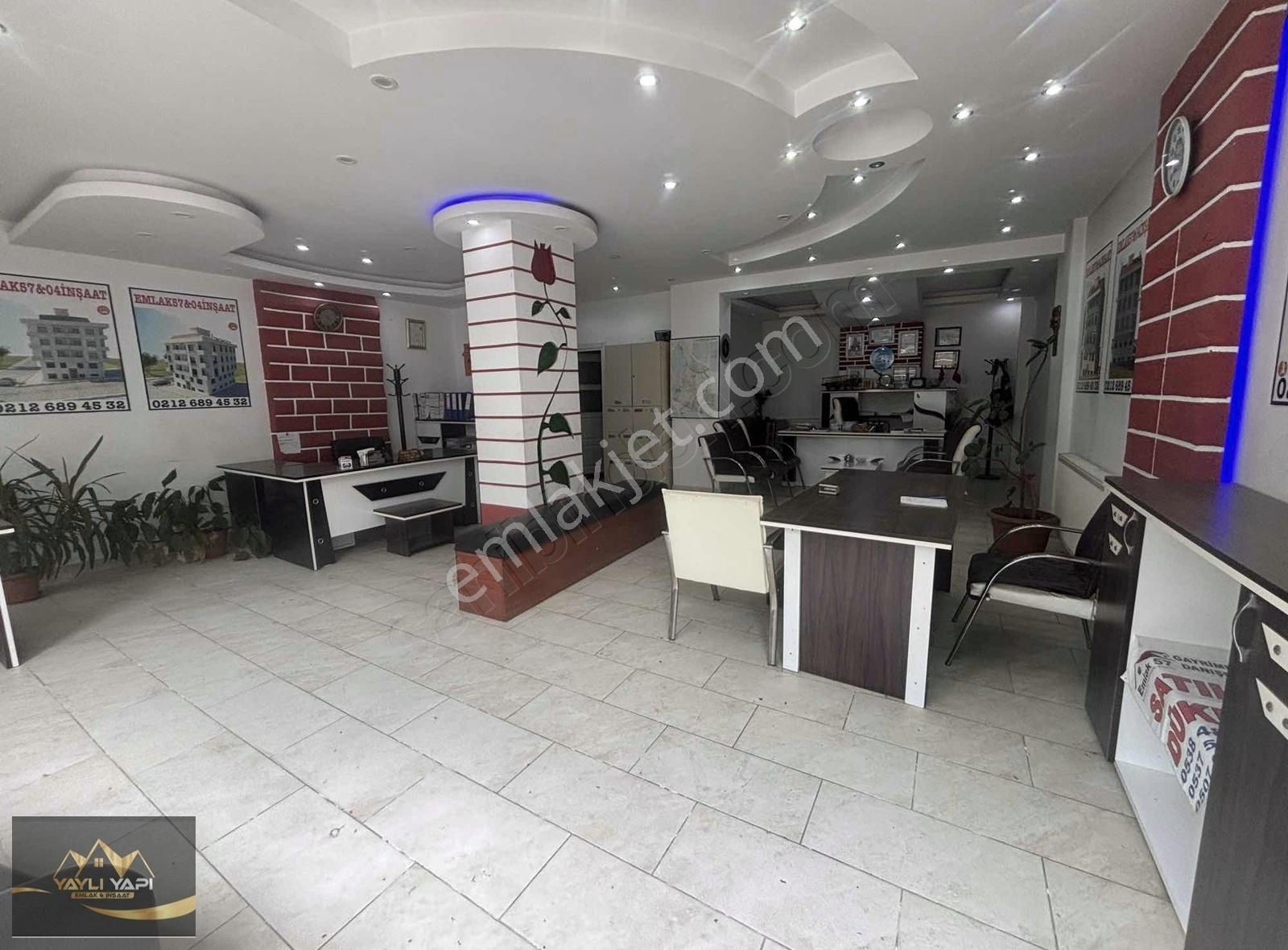 Cadde Üstü 160 M Satılık Dükkan - Görsel 21