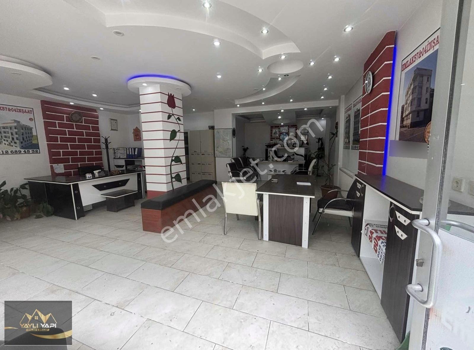 Cadde Üstü 160 M Satılık Dükkan - Görsel 23