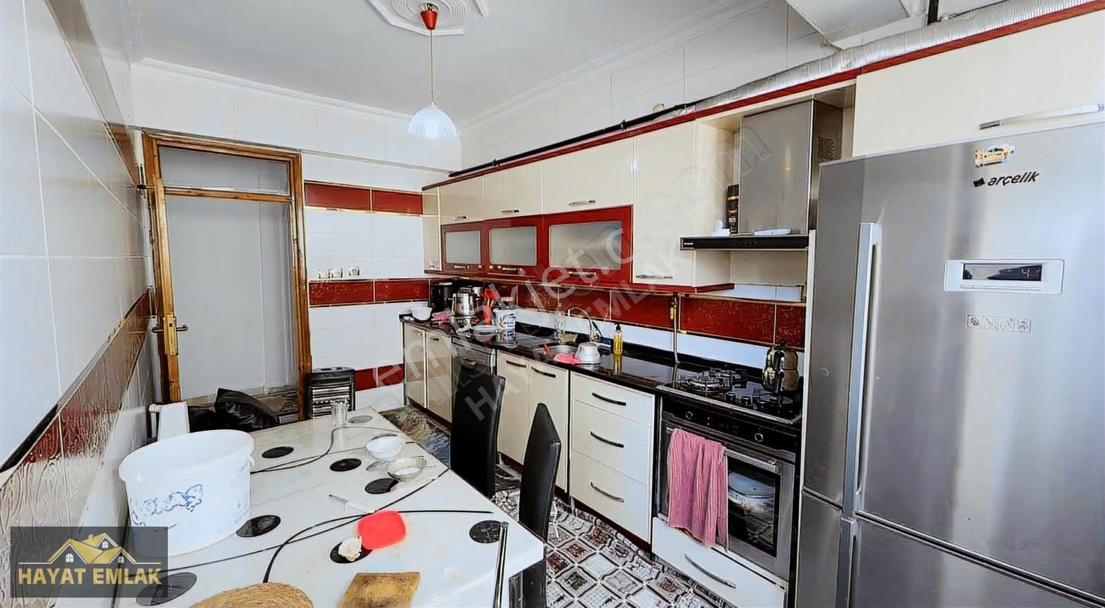Emniyet Cad Temiz Bakımlı Eksiksiz Ferah Geniş Daire 3+1 - Görsel 17