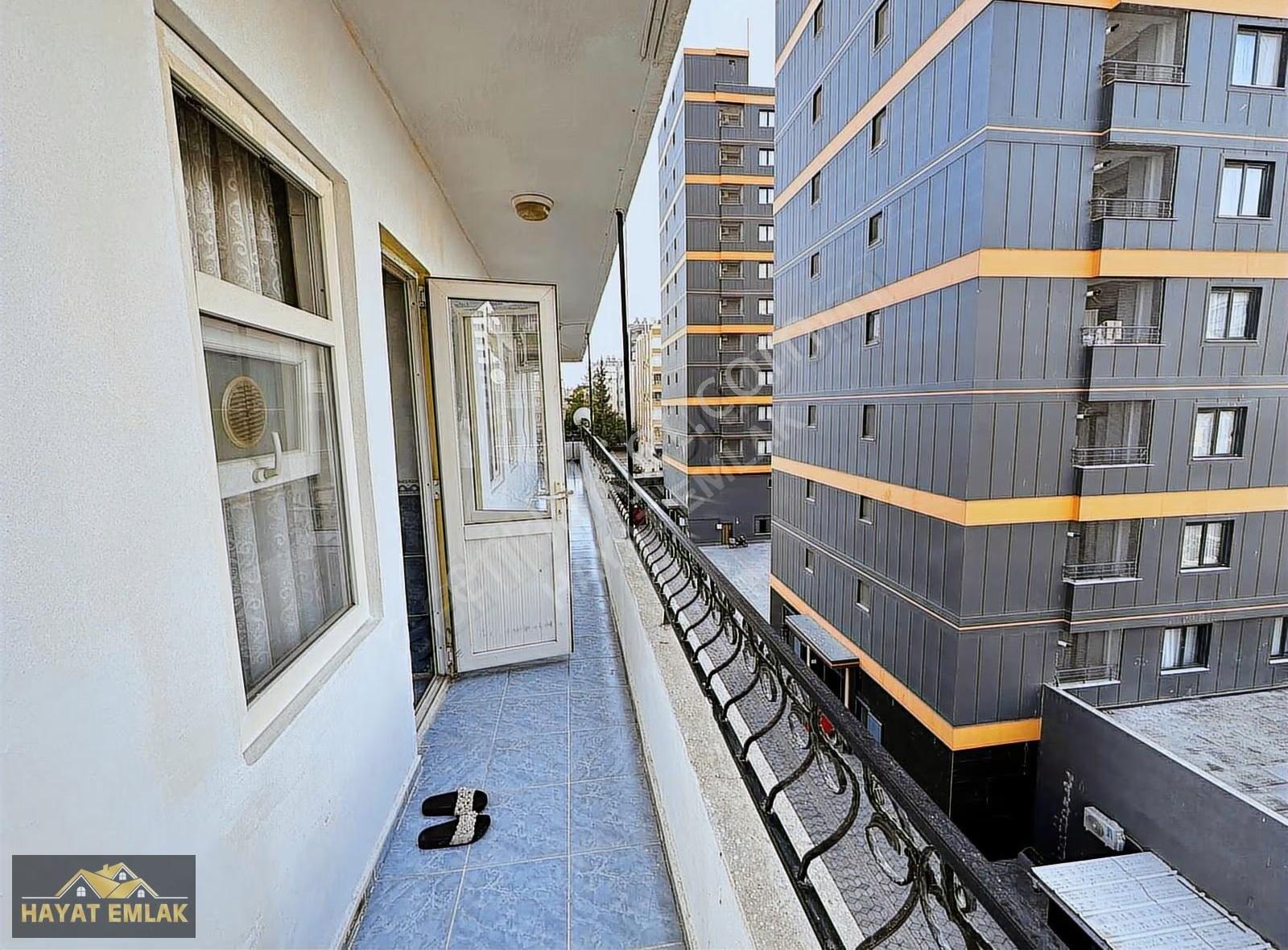 Karaköprü 35 Mt. Yakını Merkezi Kiralık 3+1 Temiz Arakat Daire - Görsel 11