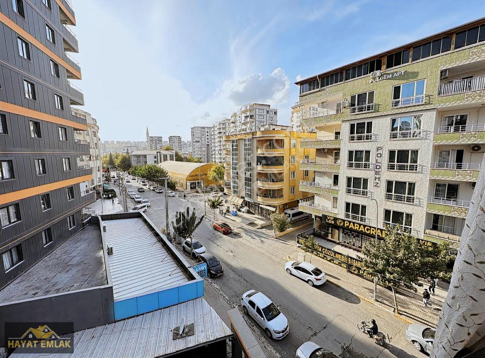 Karaköprü 35 Mt. Yakını Merkezi Kiralık 3+1 Temiz Arakat Daire - Görsel 9