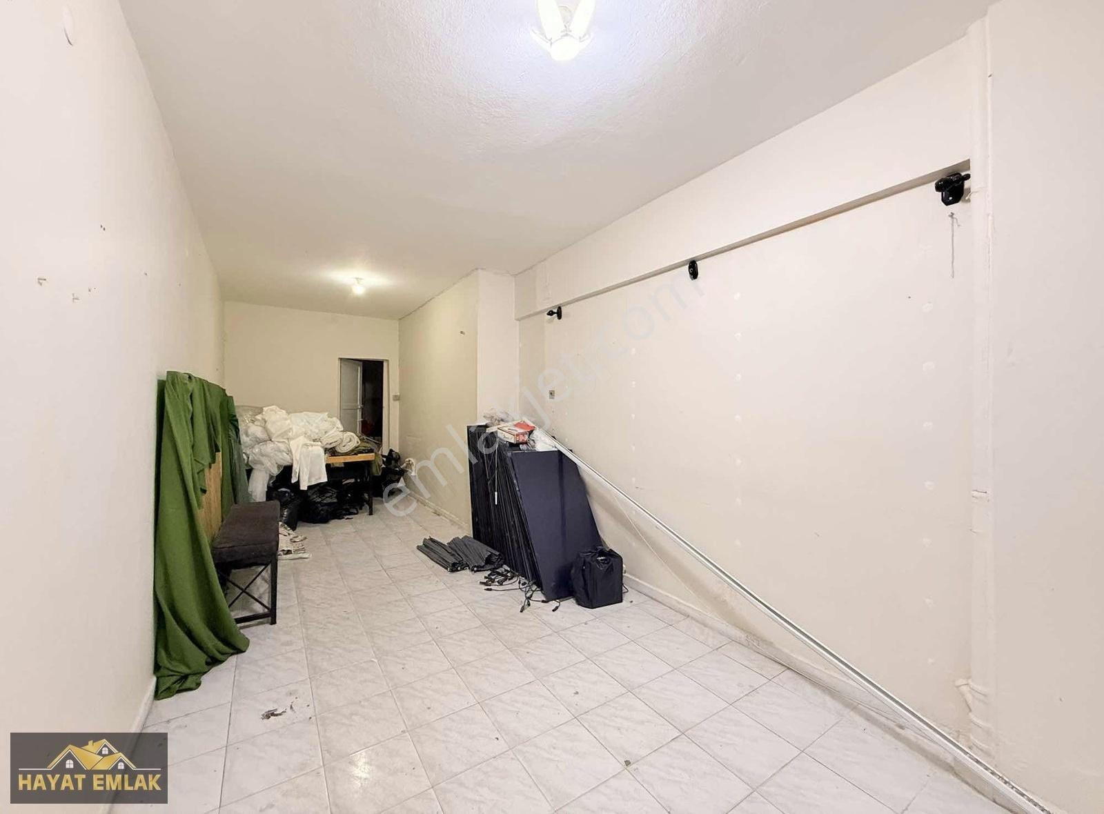 Yenişehir'de Satılık Dükkan: 40m², Yatırımlık Fırsat! - Görsel 3