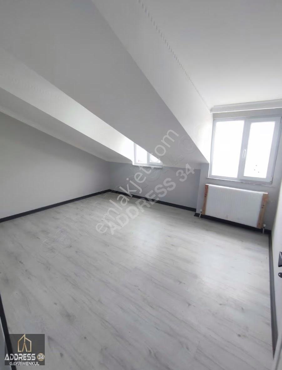 Arnavutköy Taşoluk Satılık Dubleks Daire 4+2 Geniş Ferah - Görsel 3