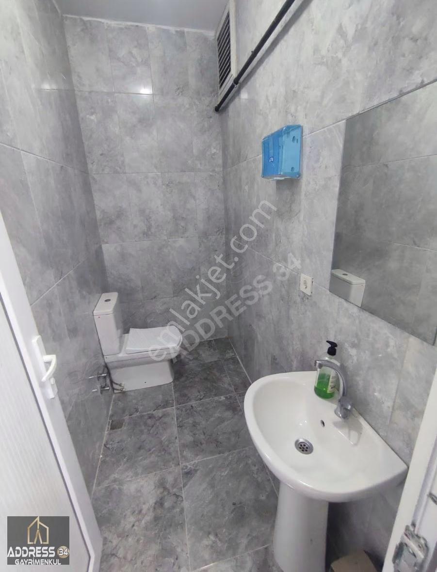 Arnavutköy Taşoluk Mah. Devren Kiralık 70 M²işlek Konumda Dükkan - Görsel 20