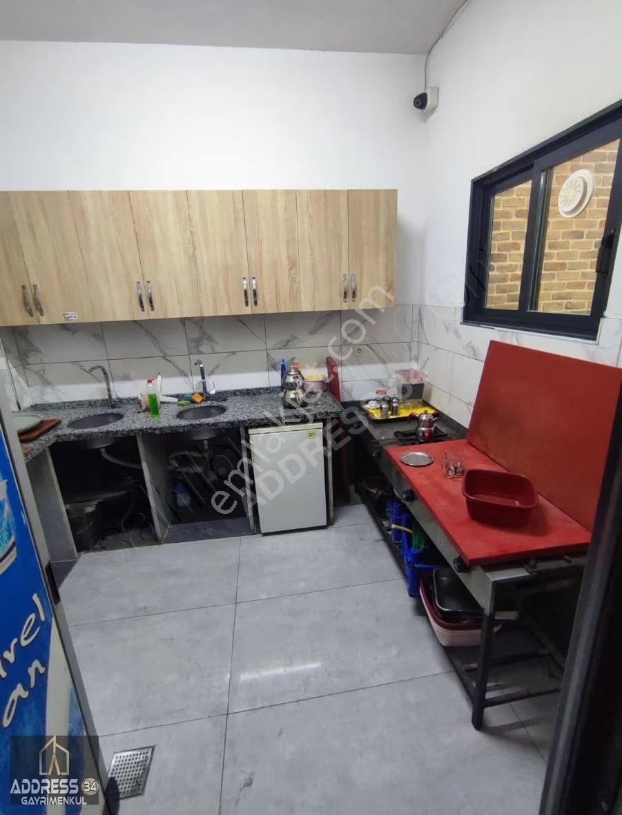 Arnavutköy Taşoluk Mah. Devren Kiralık 70 M²işlek Konumda Dükkan - Görsel 7
