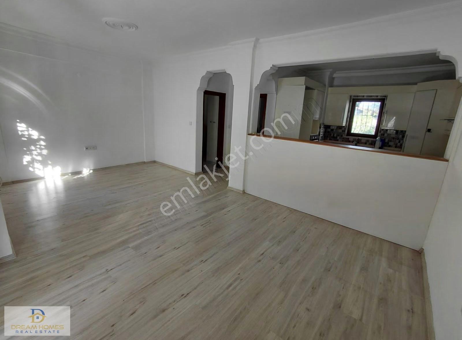 Merkezi Konumda, Havuzlu Sitede Satılık İkiz Villa - Görsel 15