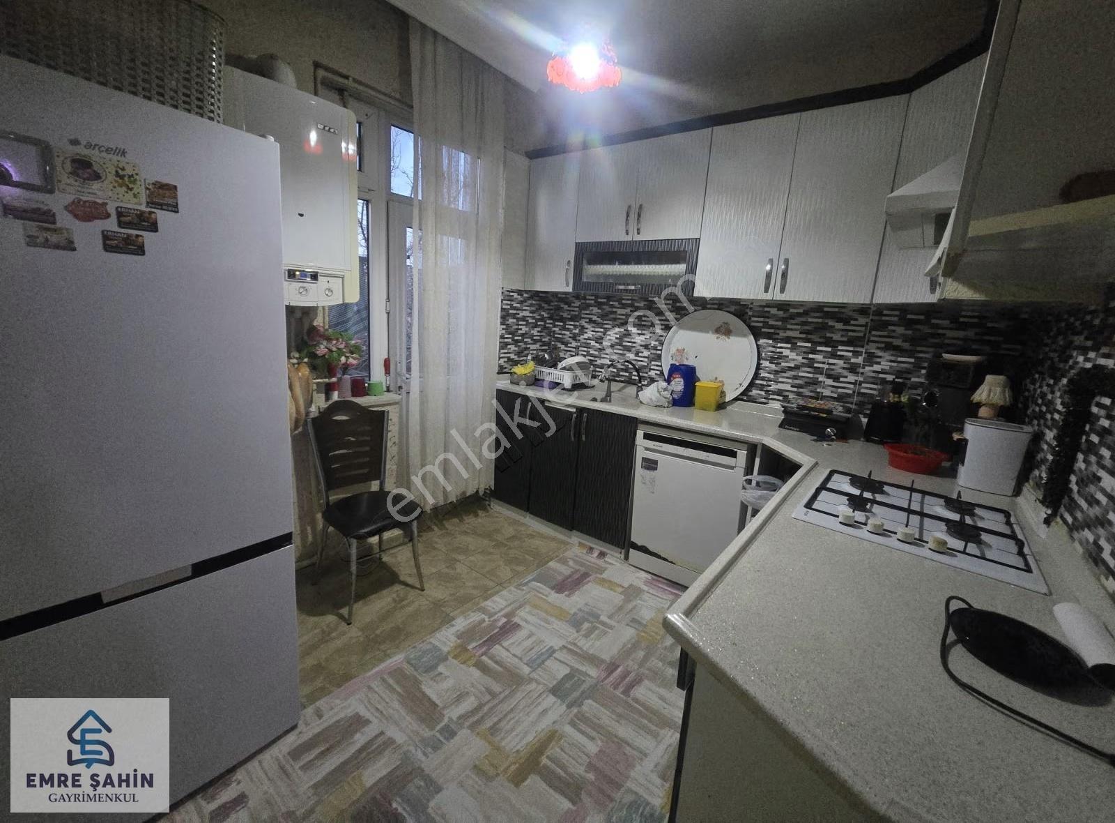 Malazgirt Mah. 3+1 Bakımlı Satılık Daire - Görsel 24