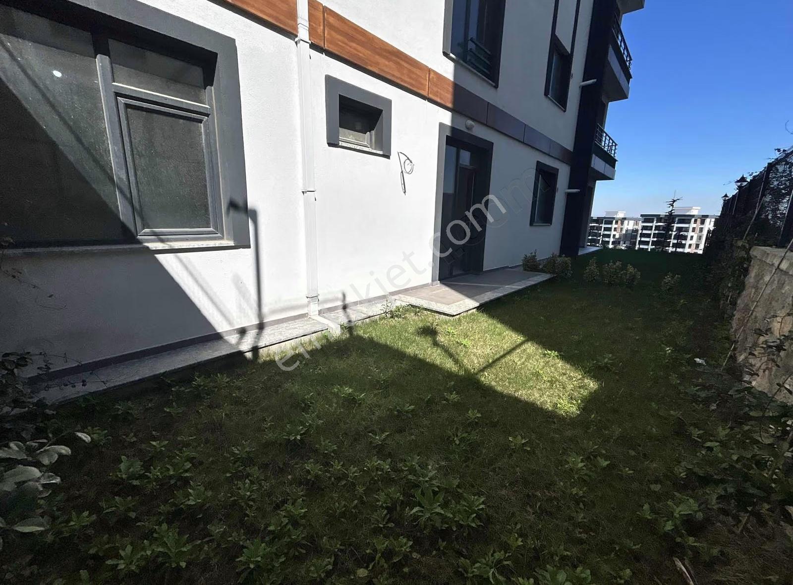Lifeside Sitesinde Muhteşem Konumda Satılık 3+1 Dubleks Daire - Görsel 33