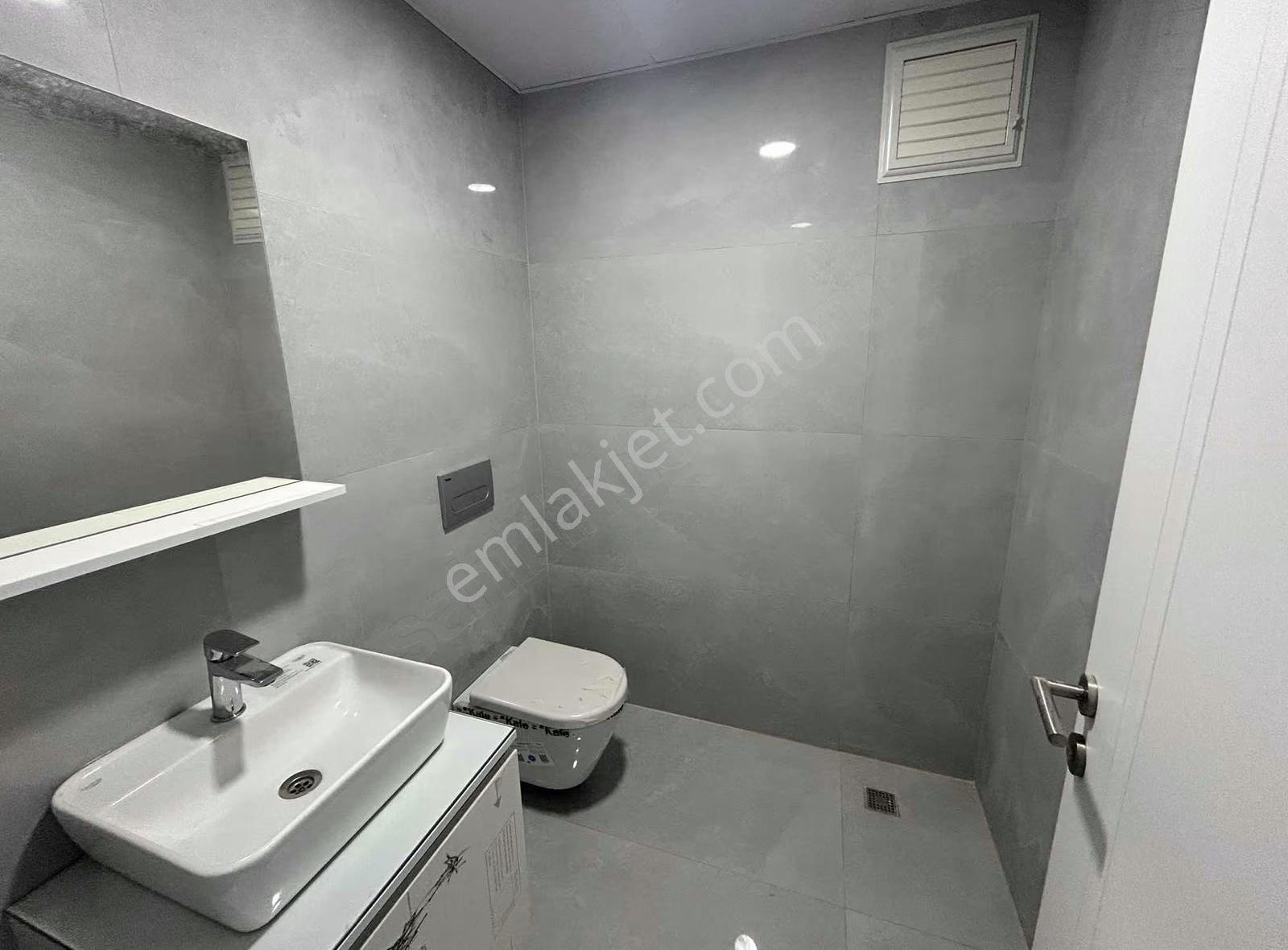 Lifeside Sitesinde Muhteşem Konumda Satılık 3+1 Dubleks Daire - Görsel 17