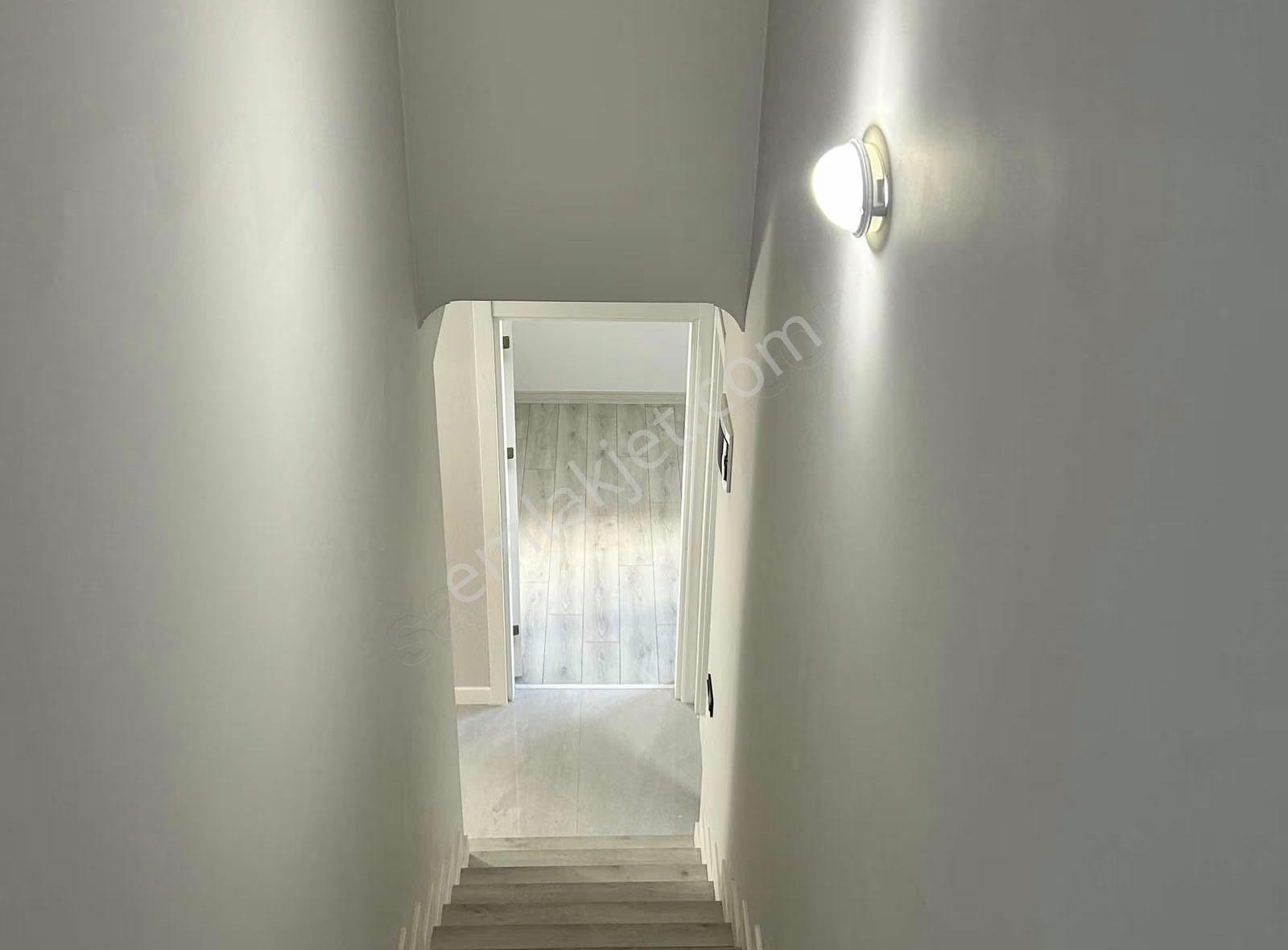 Lifeside Sitesinde Muhteşem Konumda Satılık 3+1 Dubleks Daire - Görsel 22