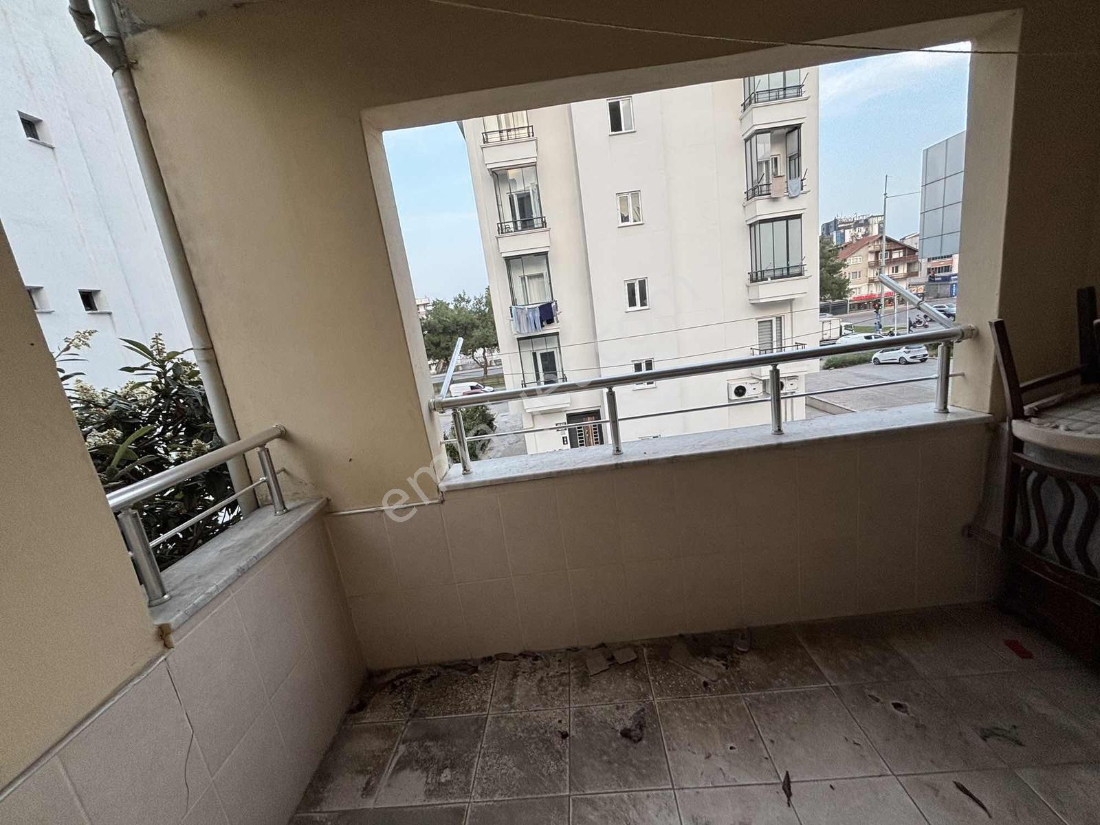 Pelitköyde Merkezi Konumda Geniş Kiralık Daire - Görsel 18