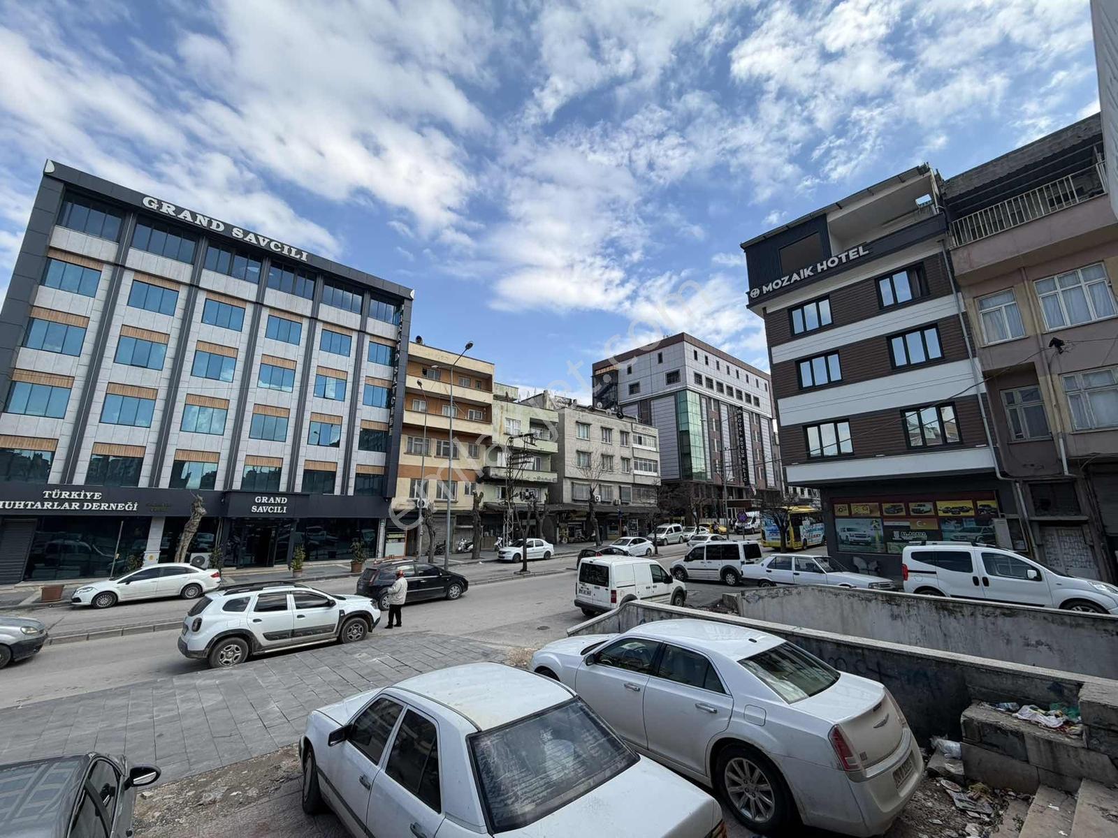 Z Group'dan Oteller Bölgesinde Satılık Devren Erkek Kuaförü - Görsel 8