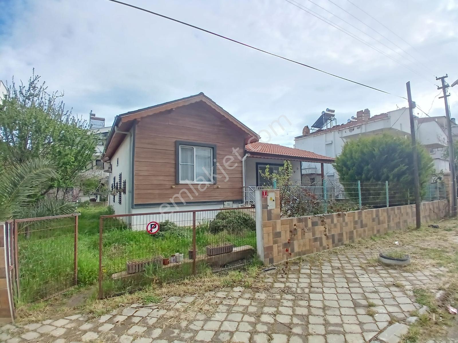 Eu Gayrimenkul'den Güre Sahilde Kiralık Müstakil Ev