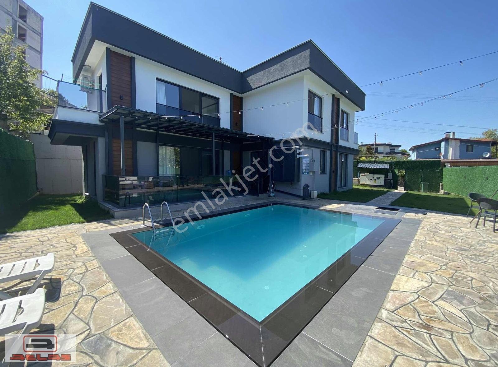 Atlas Emlak Kocaeli Kartepe Maşukiye Satılık Müstakil Villa