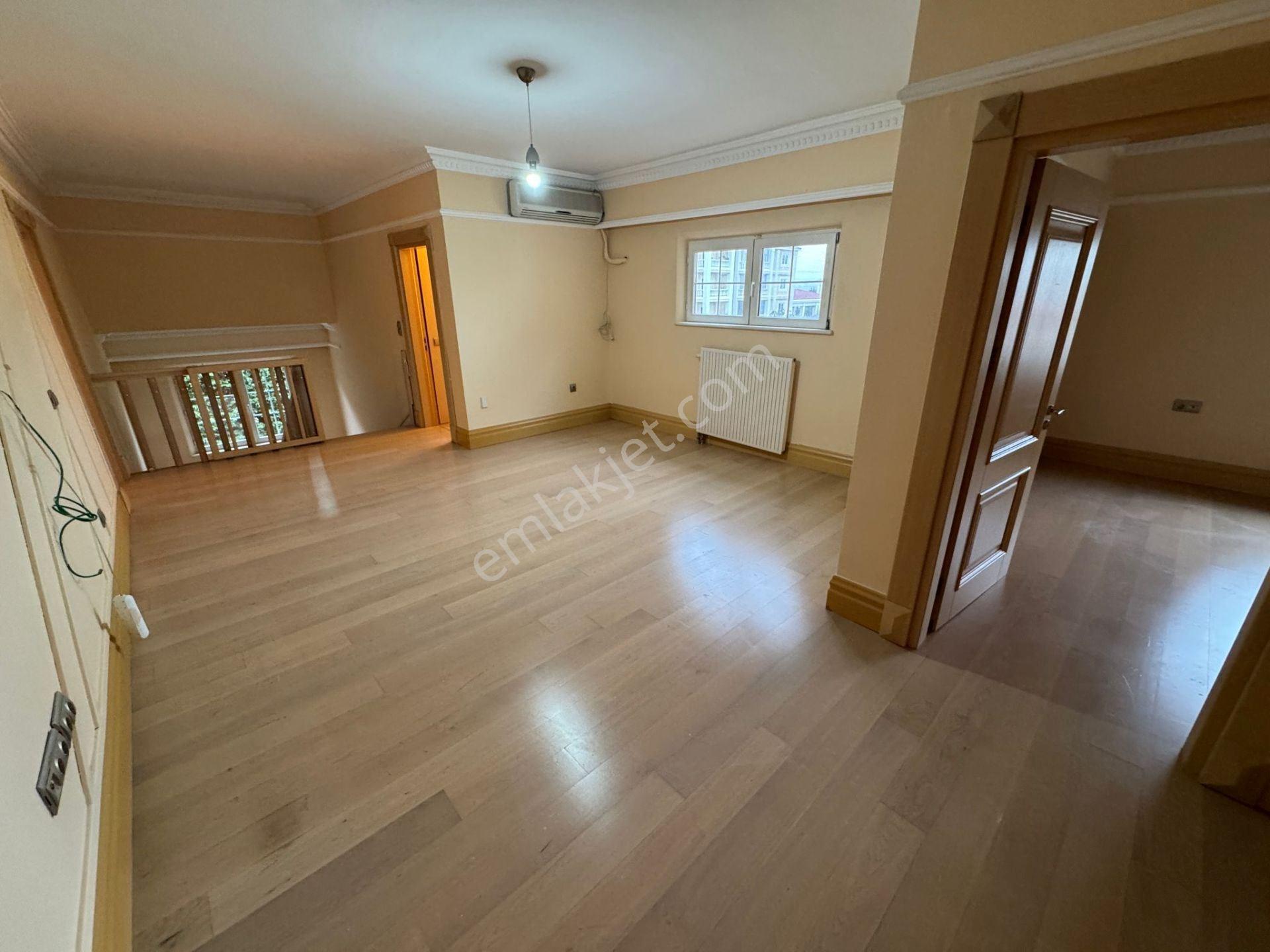 Royal Park Residence'ta Kiralık Müstakil Havuzlu, Bahçeli Villa - Görsel 18