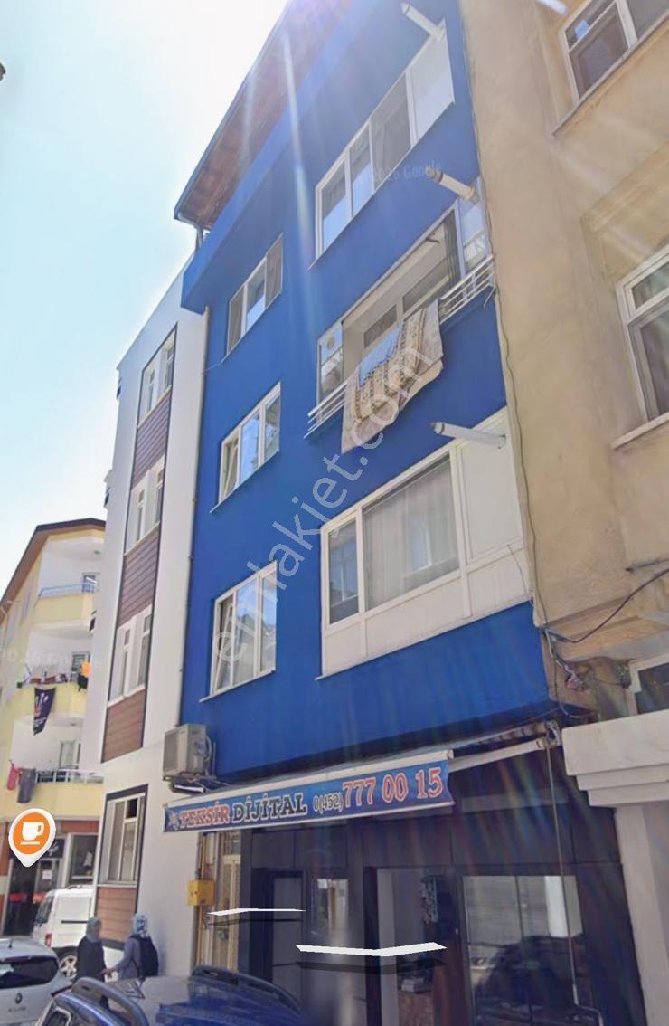 Şarkiye Mahallesinde Yenilenmiş Merkezi Konumda Satılık Daire