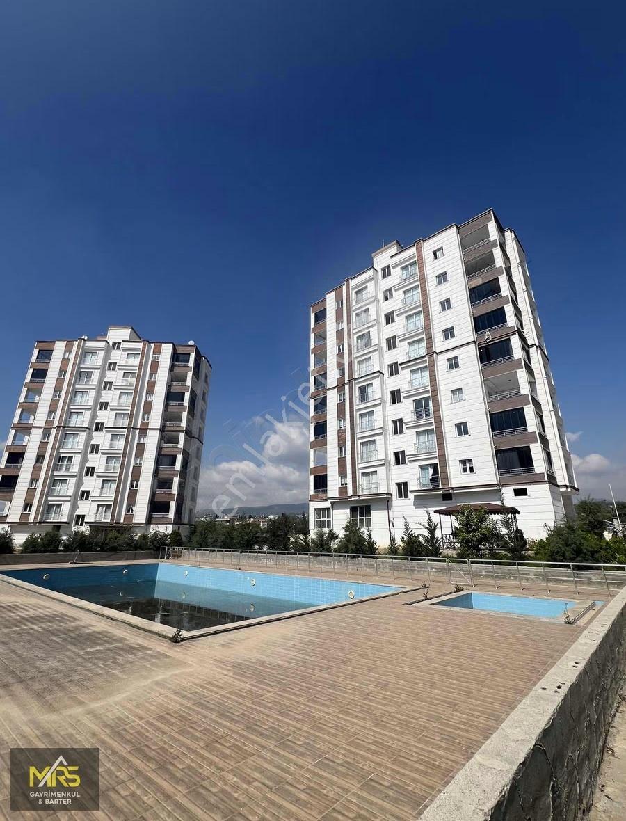 Mrs Gayrimenkul'den Arpaç'ta Havuzlu Sitede Kupon Daire