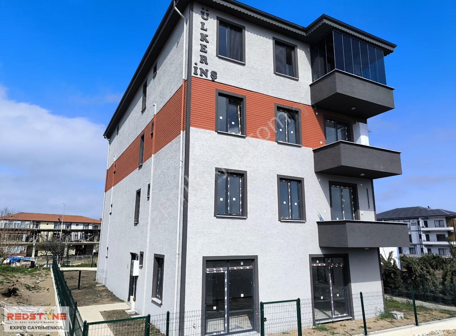 Karasu'da Denize Yakın Sıfır Ara Kat Asansörlü 1+1 Daire